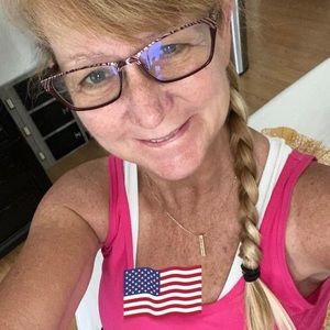Meet your Posher, Vicki